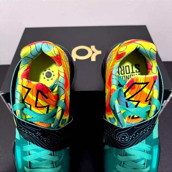 ☀️☔️🌡️ Nike KD 4 Weatherman SZ 10W / 8.5M 🌡️☔️☀️ - Picture 3 of 4